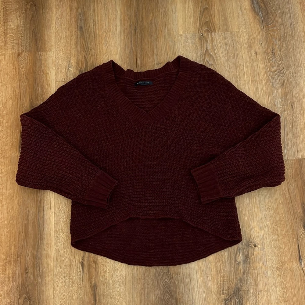 AEO Burgundy Chenille Sweater in Size M